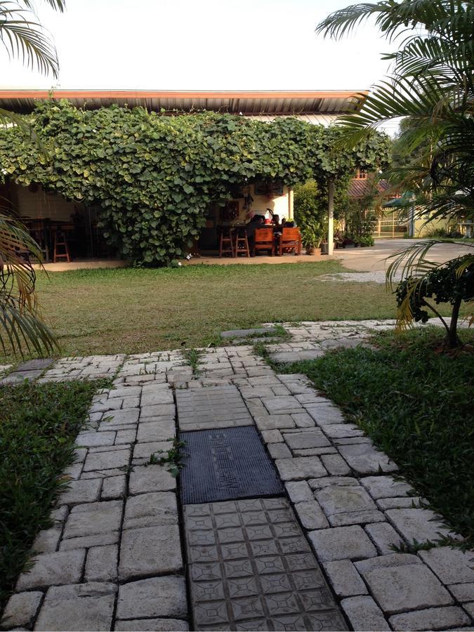 Milin Guesthouse Chiang Rai Buitenkant foto